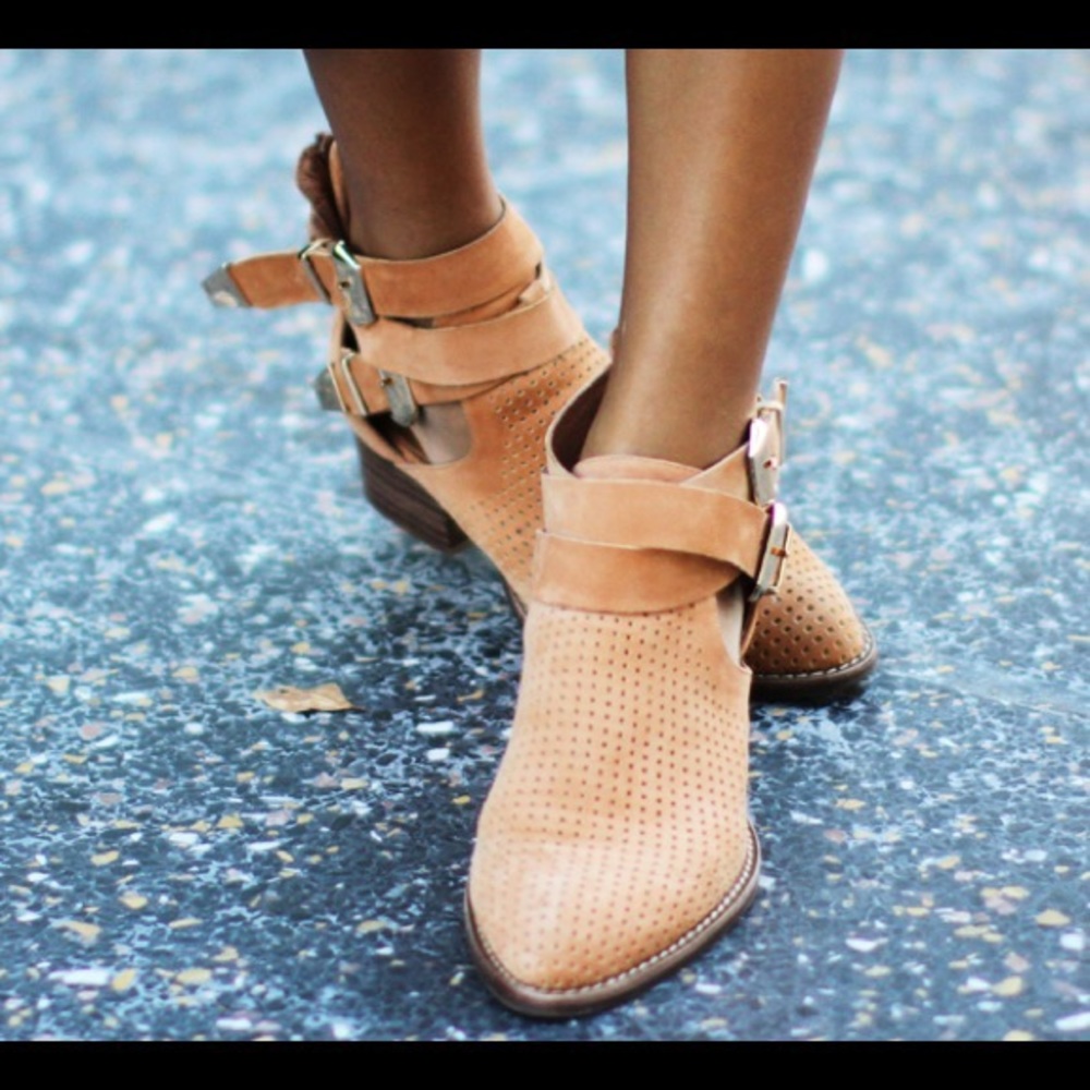 Jeffery Campbell Ibiza last Everly ankle bootie